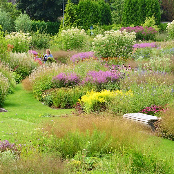 Scenic picture of Magnificent Dutch Gardens