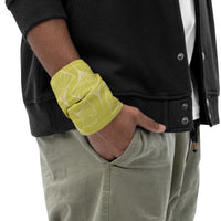 Ginkgo Leaf Neck Gaiter (Almond Oil/Green Sheen)